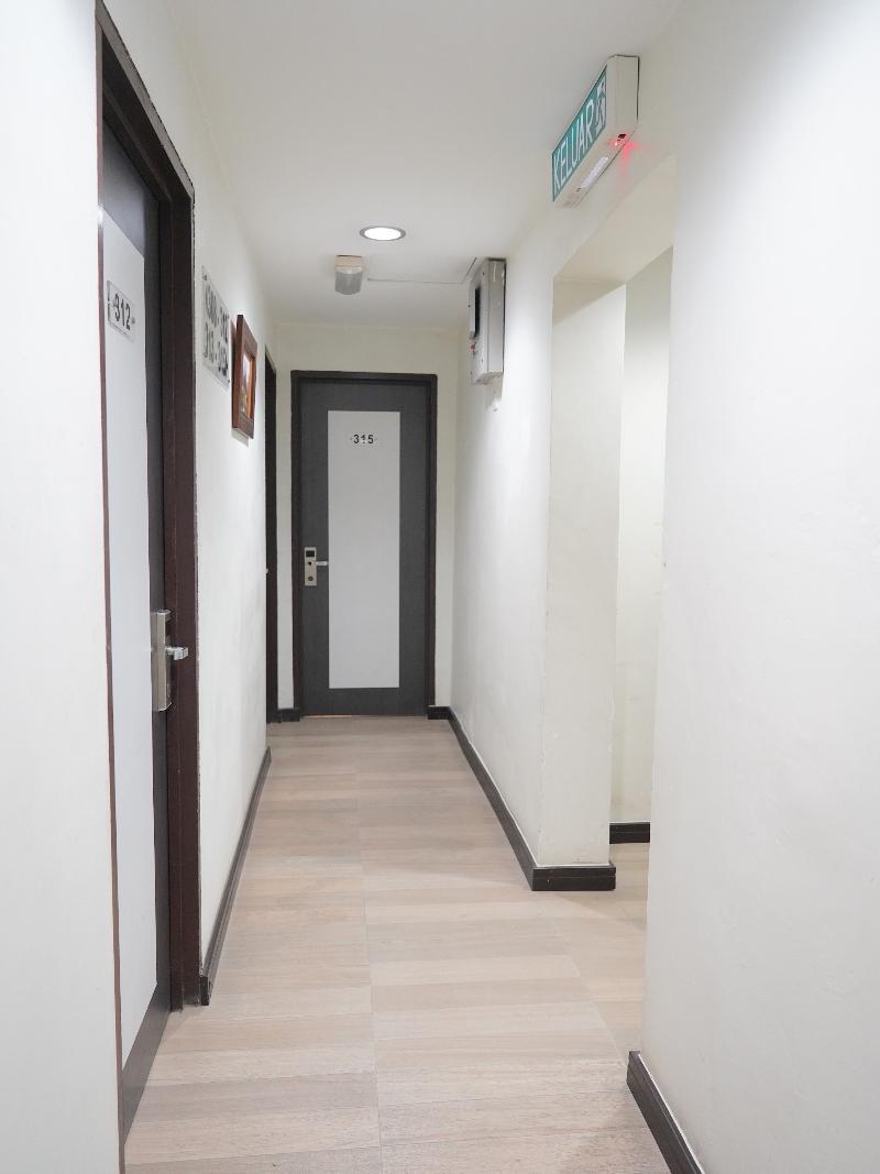 Super Oyo 89544 Utama Inn Bintulu Esterno foto